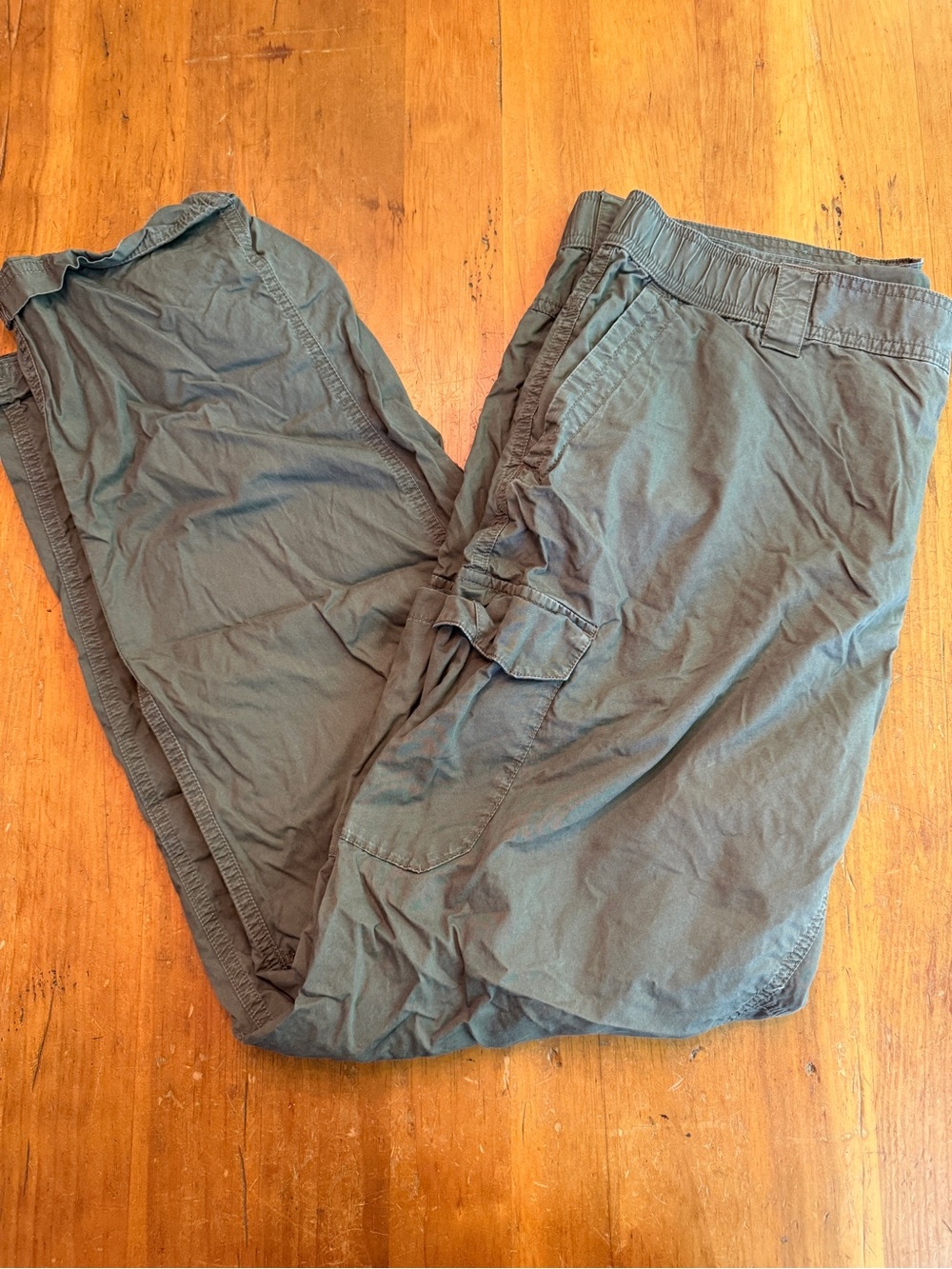 Columbia Gray Canvas Cargo Pants Men's XL Relaxed Fit Mid Rise Straight